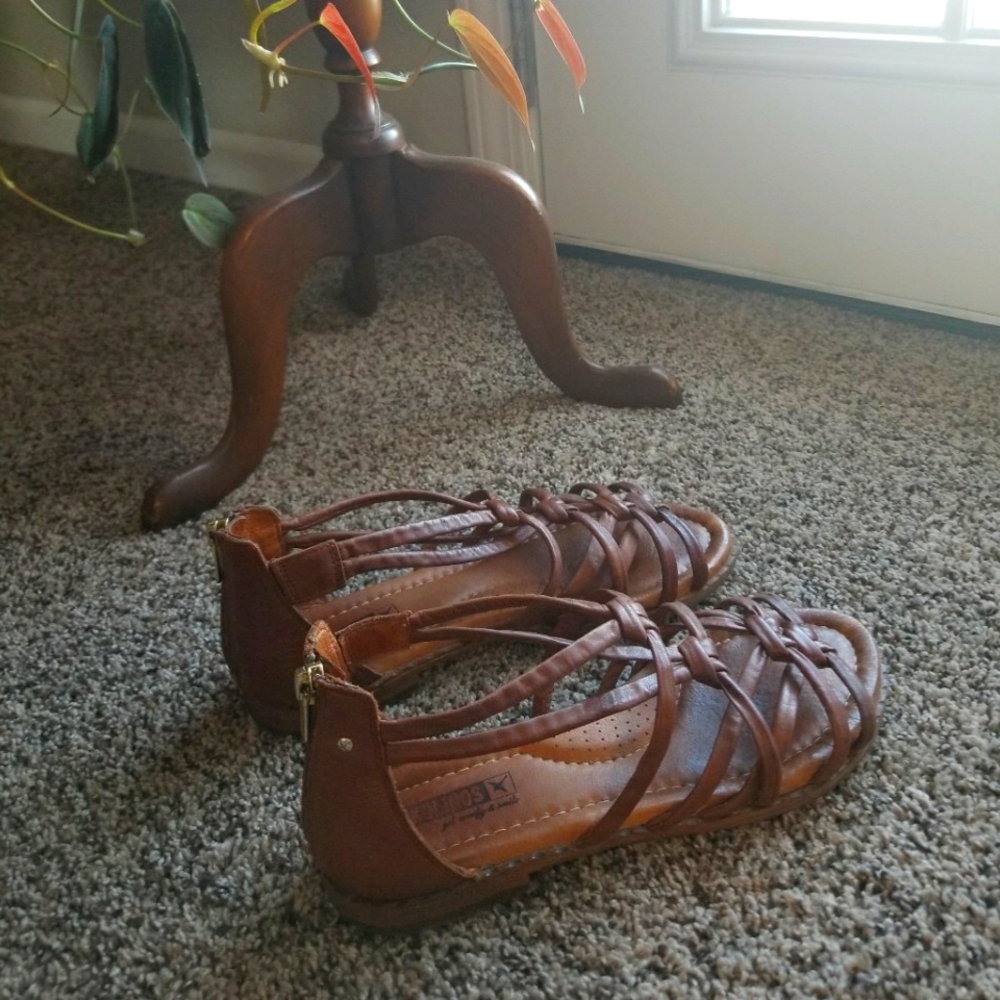 PIKOLINOS Brown Flat Strappy Sandals - Picture 4 of 10
